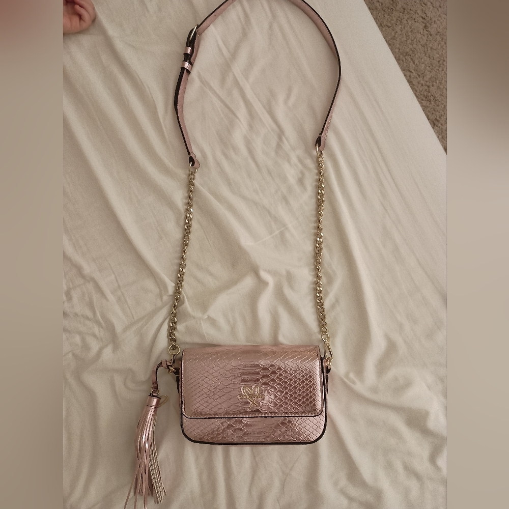 Elegant Pink Chain Strap Bag